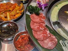 -哈哈碳都·牛肋条无限自助烤肉(台江万达店)