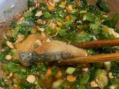 -肖肖酸萝卜鱼火锅(总店)