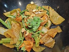 -醉人椒麻辣香锅(上地华联店)