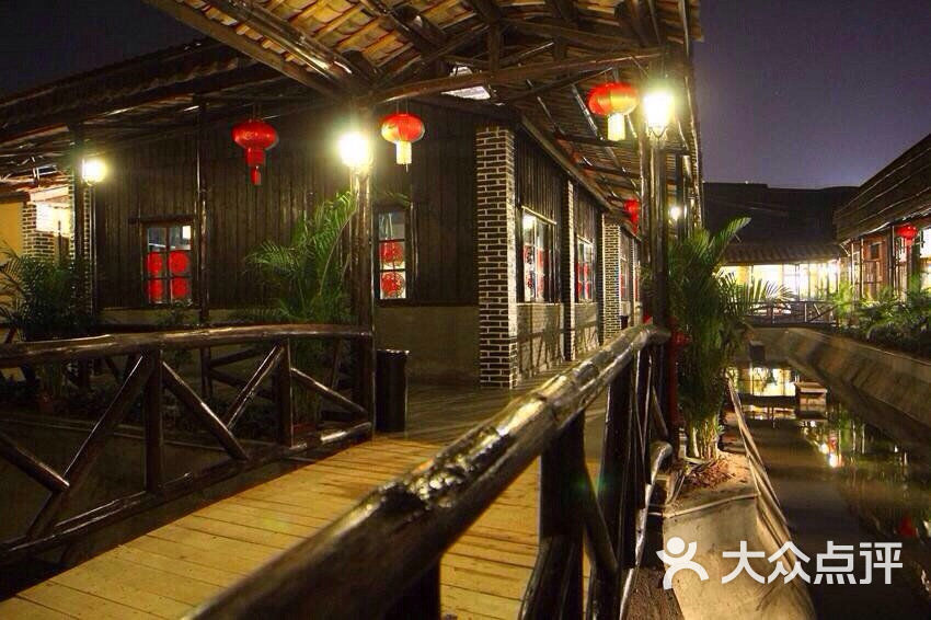 优之名鹅城酒楼