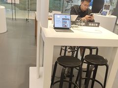 -Apple授权专营店(宝山万达店)