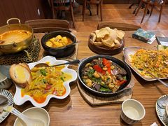 -泰堤坊(淡水体育馆店)