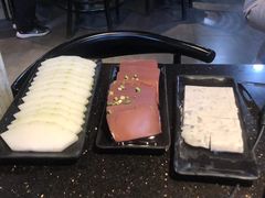 -牛一煲美食(江高店)