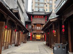 -快活林酸汤鱼鲜品火锅店(甲秀楼店)
