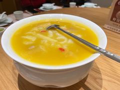 -顺风汤馆·广府粤菜(江宸天街店)