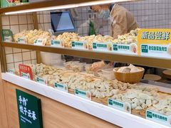 面包甜点陈列柜-袁记云饺(蛇口店)