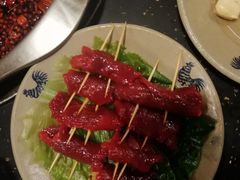 -茅草房·河畔园林火锅