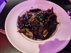 -粉墨特色菜·烧烤音乐酒馆