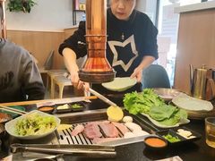 -臻牛烤肉