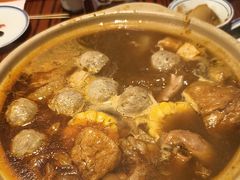 -沙胆彪炭炉牛杂煲(上海日月光广场店)