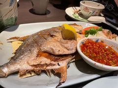 -大头虾越式风味餐厅(光明广场店)