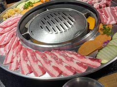 -哈哈碳都·牛肋条无限自助烤肉(宝龙店)