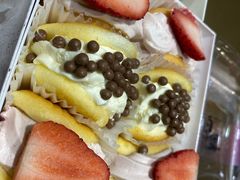 草莓抱抱卷-丁香西饼屋(桂林路店)