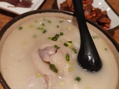 老妈蹄花-谭师爷龙抄手(白下路店)