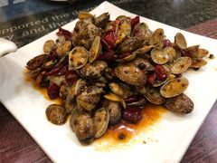 -扒虾小妹儿麻辣海鲜(宏图街店)