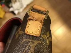 -爱革·洗衣改衣·洗鞋修鞋·洗包修包·奢侈品护理(宝地广场店)