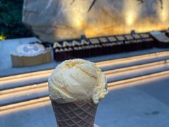 芒果香草脆皮筒-成裕雪糕店(士多店)