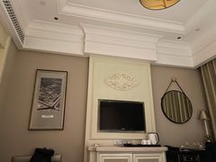-河南中州皇冠假日酒店