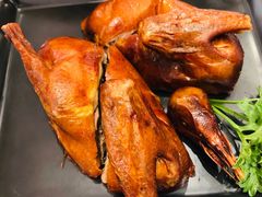 红烧乳鸽-粤珍轩·家宴·广式茶点(新城广场店)