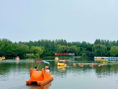 -王府井奥莱棋盘山小镇