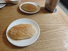 惠山油酥饼-二泉园老菜馆·百年无锡菜