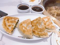 -锅当当铁锅炖烀饼王(长泰广场店)