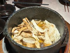 -芸山季·云南山珍菌火锅(人民广场来福士店)