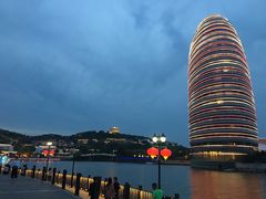 -湖州太湖旅游度假区-月亮广场