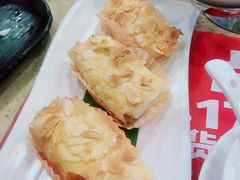 西杏片炸鲜奶-点都德(北京路贰店)