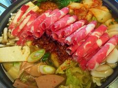 部队锅-MI WU FACTORY米屋美食工厂餐厅(绿地店)