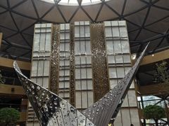 -上海滴水湖皇冠假日酒店