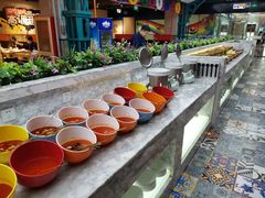 自助调料区-火锅岛潮牌自助餐厅(天津天佑城店)