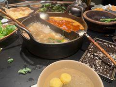 -三出山火锅(南京万象天地店)