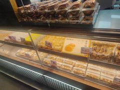 -鲍师傅糕点(江苏路店)