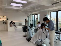 -Hello Lady发型设计