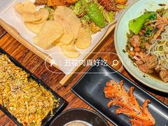 -八月美食小馆(银泰城总店)