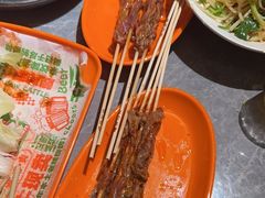 -威记烧嘢·南宁烧烤·超级生牛(绿地店)