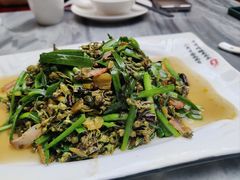 -蔼若春.传承三十年云南菜(金碧公园店)
