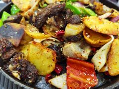 -撒拉人家.酸菜牦牛肉火锅