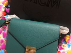 -MCM(比斯特上海购物村店)