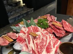 -铭牛烧肉·和牛海鲜自助(高新月牙湖店)