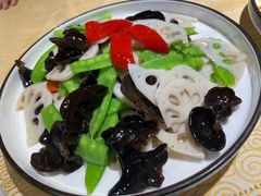 -雲蜀龙阁·金牌水煮鱼(方庄店)