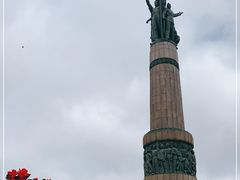 -人民防洪胜利纪念塔