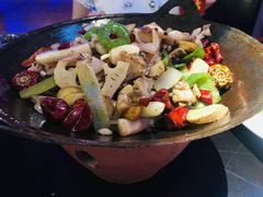 -西街夜油条·麻团包乌饭