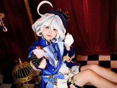 -米游妙妙屋cosplay换装自拍摄影体验馆