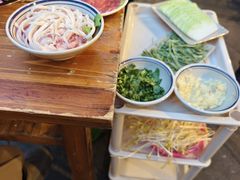 -六公里老火锅(总店)