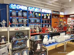 -宝大祥青少年儿童购物中心(南京东路店)