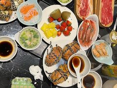 -淡尾·海鲜自助概念餐厅(虹桥南丰城店)