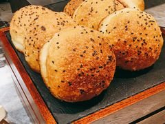 -昆山裕元花园酒店·温莎西餐厅