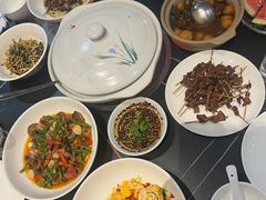 -黔蘑菇四季餐厅(观山湖店)